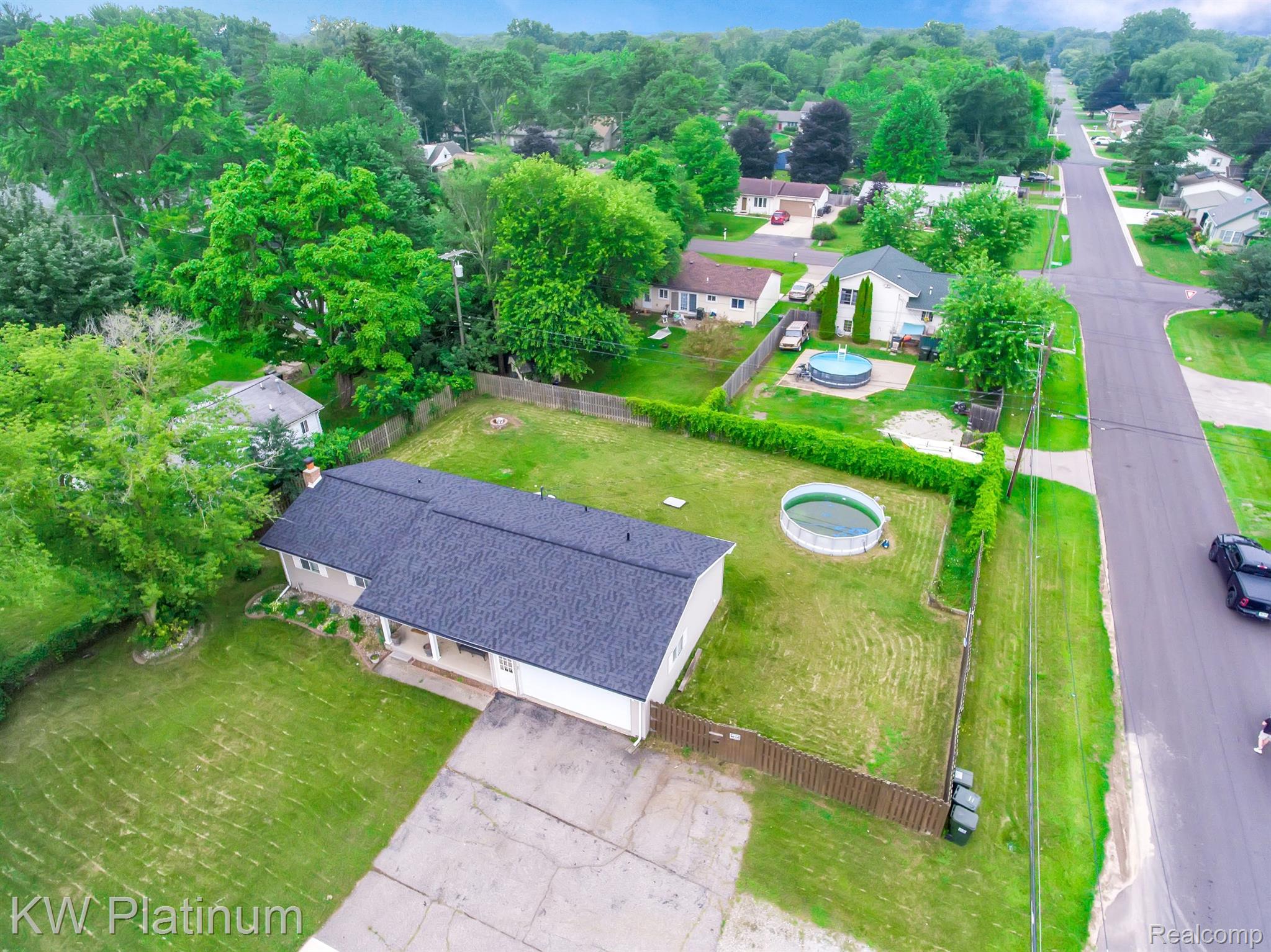 46165 Dequindre Road Rochester, MI 48307 - Photo 42 of 46 Gallery Image 42