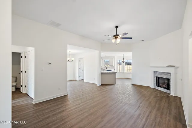 $327,900 | 13939 Wesley Banks Boulevard, Olive Branch, MS 38654