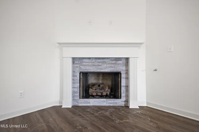 $327,900 | 13939 Wesley Banks Boulevard, Olive Branch, MS 38654