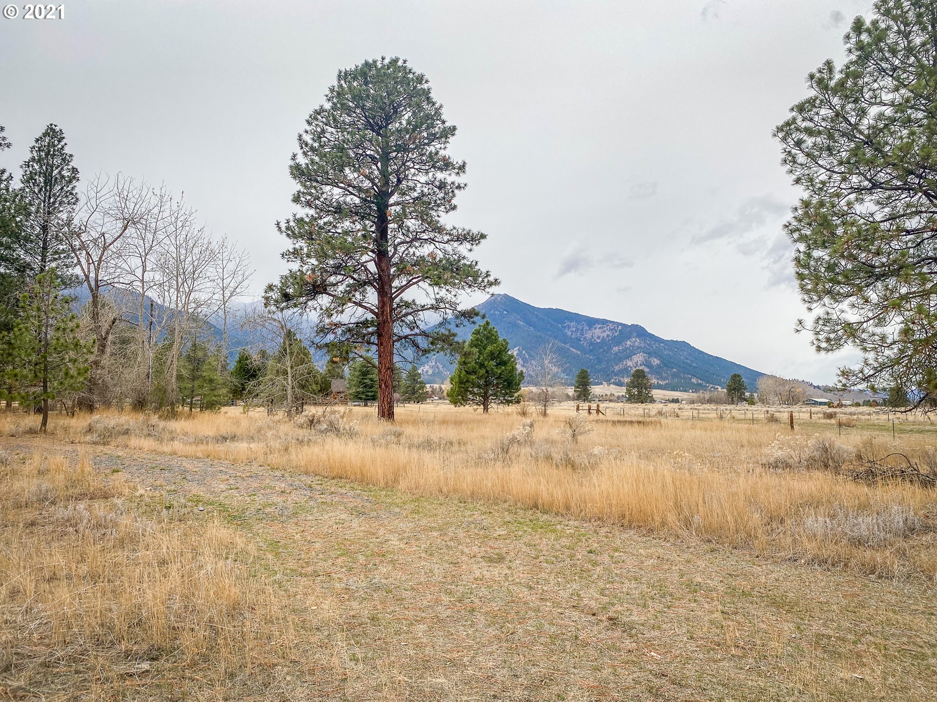 Wingville Cemetery Baker City, OR 97814 - Photo 3 of 5 Gallery Image 3