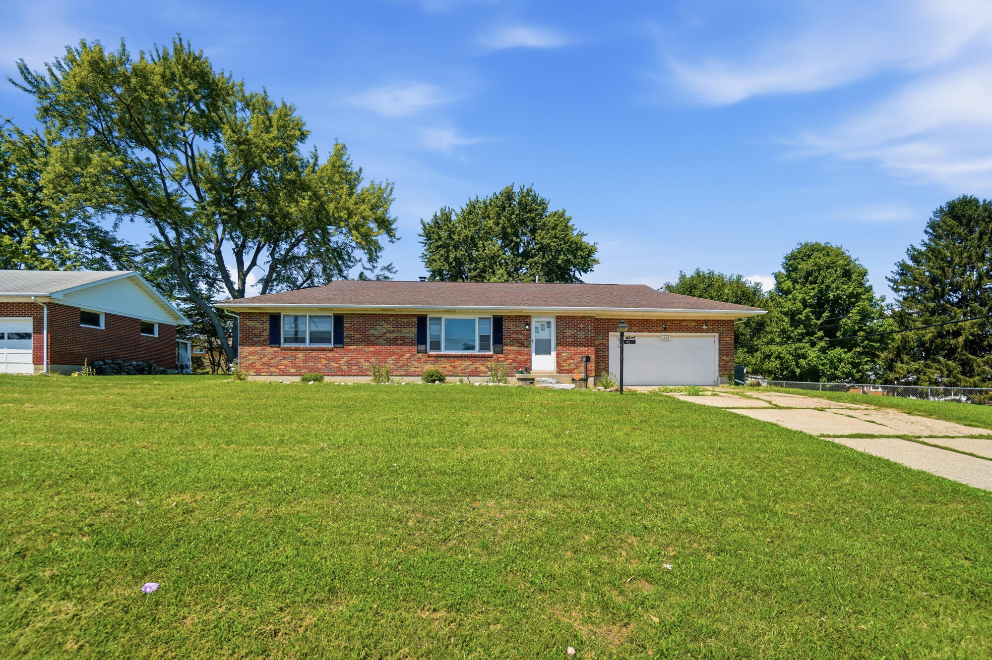 1450 Moorefield Road Springfield, OH 45503 - Photo 1 of 50 0002