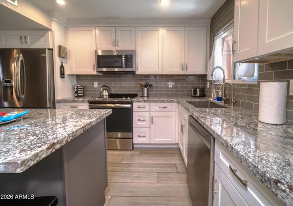 $2,500 | 3209 South College Avenue, Tempe, AZ 85282