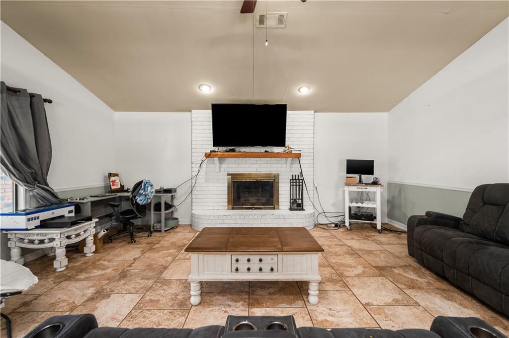 160 Walker Ferry Road Pollock, LA 71467 - Photo 8 of 36 Gallery Image 8