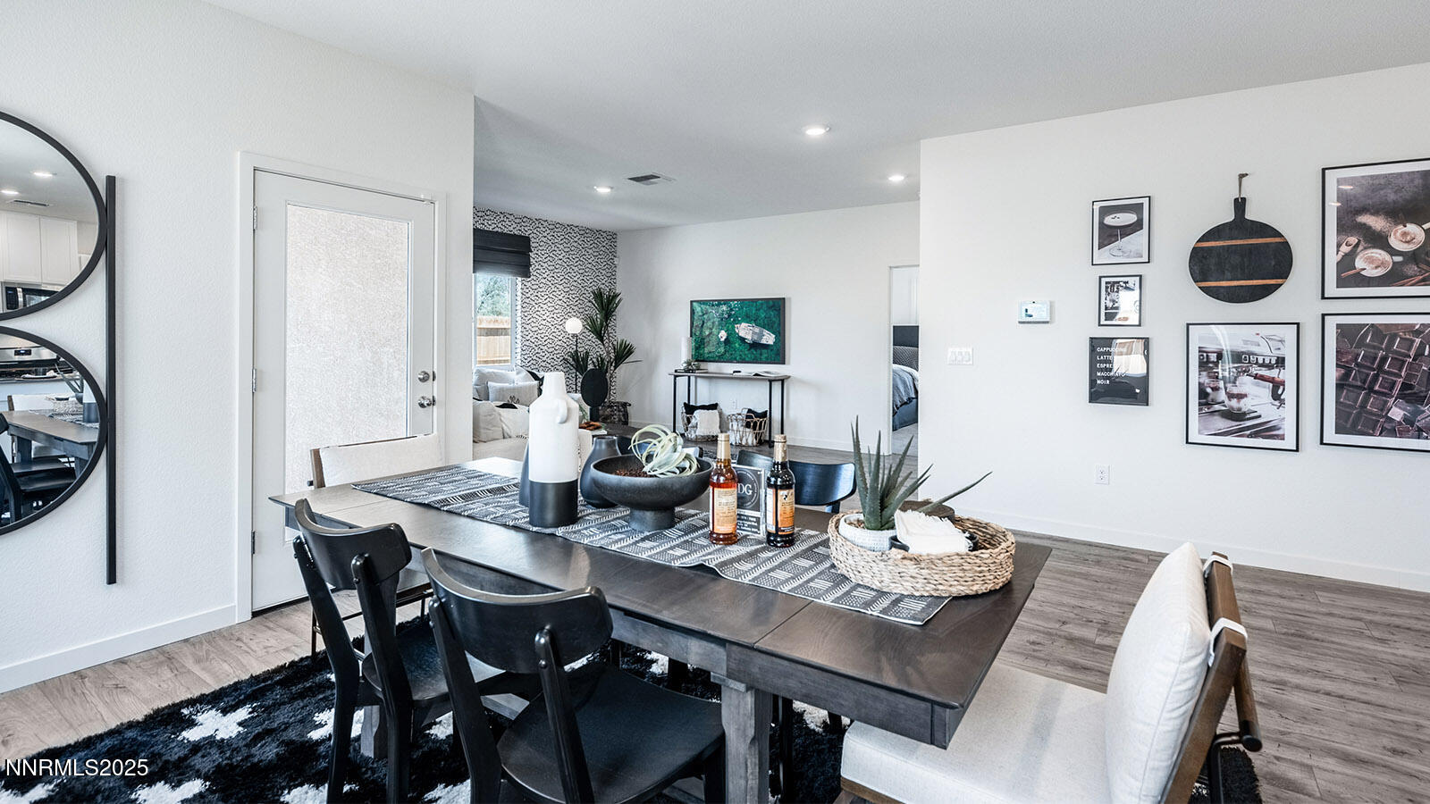 7473 Capstone Drive Reno, NV 89506 - Photo 5 of 13 Dining Room