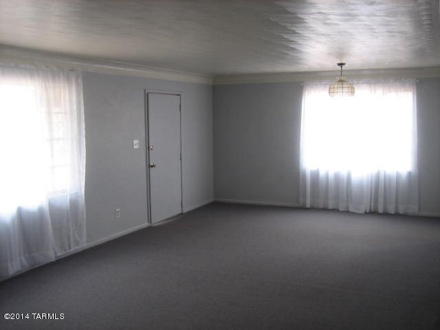 1054 East Roger Road Tucson, AZ 85719 - Photo 7 of 10 Gallery Image 7