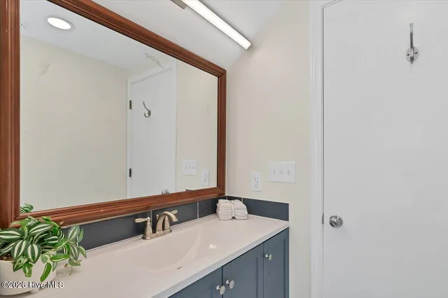 $458,000 | 240 East Ohio Avenue, Southern Pines, NC 28387