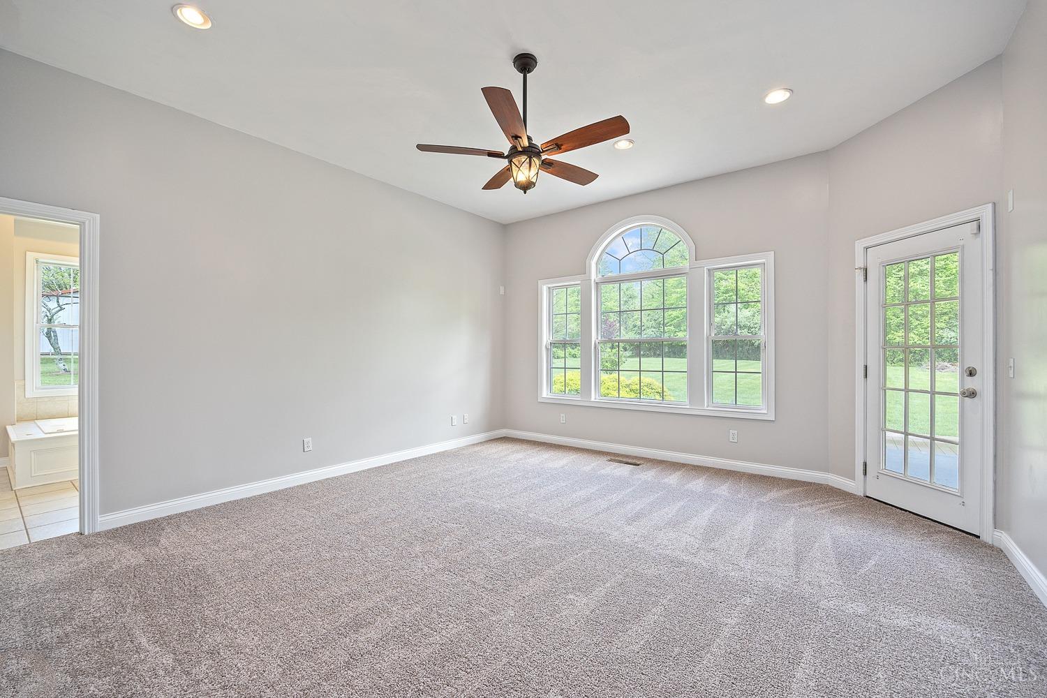 5409 Dry Run Road Milford, OH 45150 - Photo 58 of 89 Primary bedroom has a walkout to the covered patio