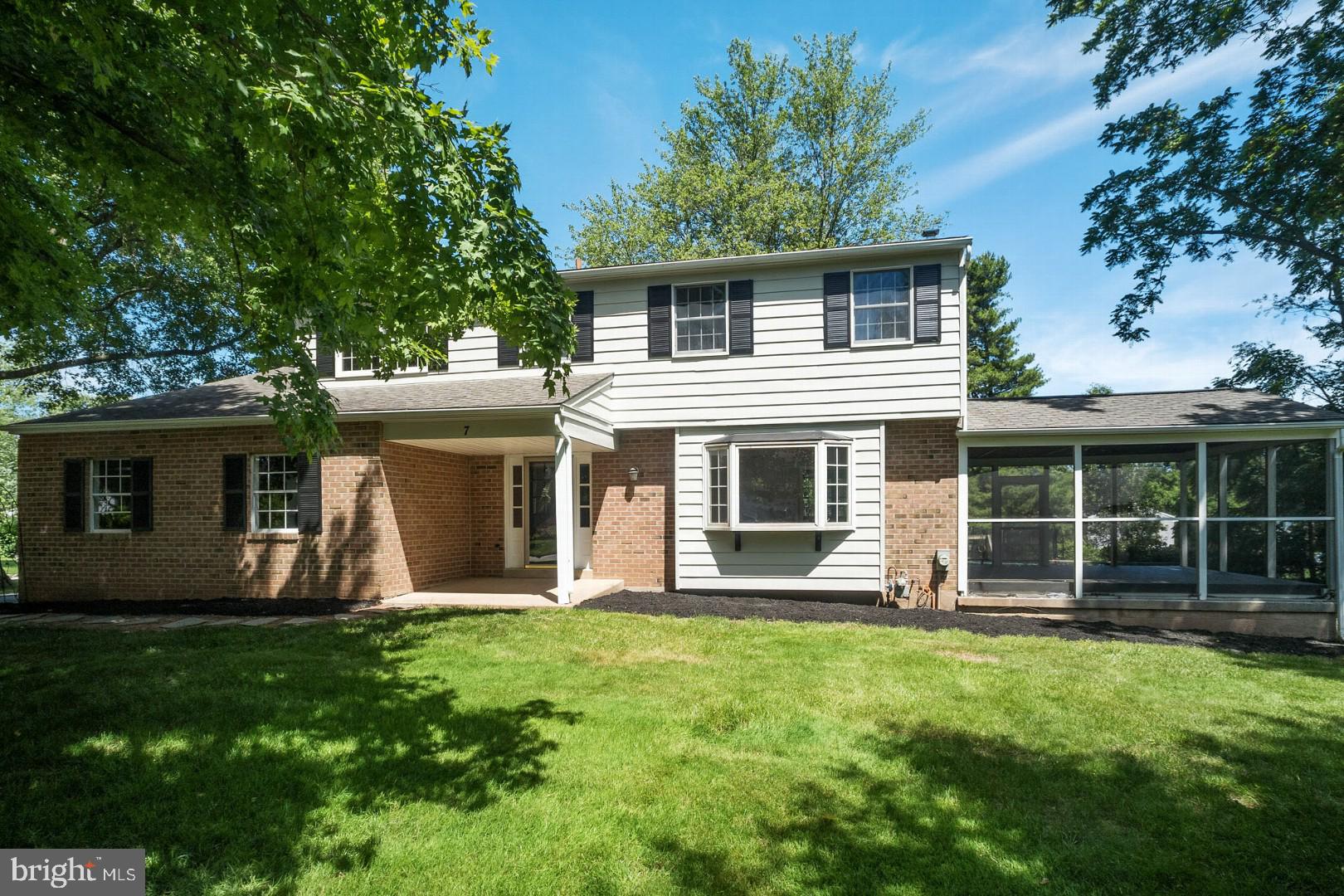 7 Sandown Road Norristown, PA 19403 - Photo 2 of 30 Gallery Image 2