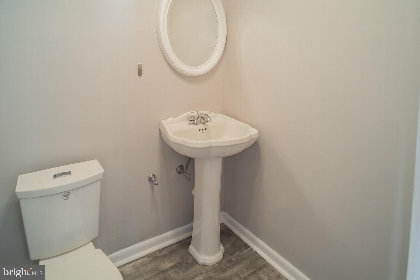 7 Sandown Road Norristown, PA 19403 - Photo 12 of 30 Gallery Image 12