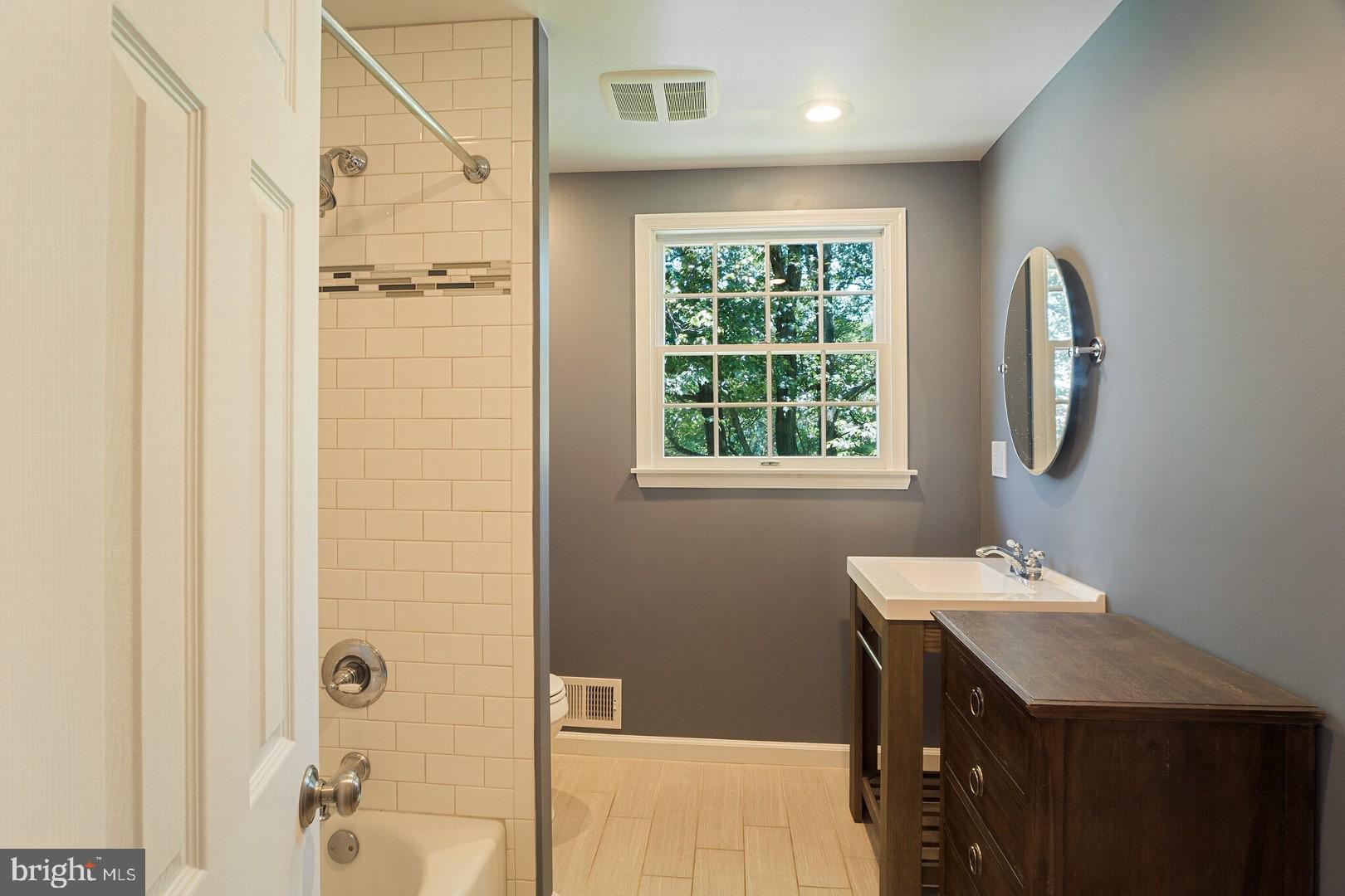 7 Sandown Road Norristown, PA 19403 - Photo 21 of 30 Gallery Image 21