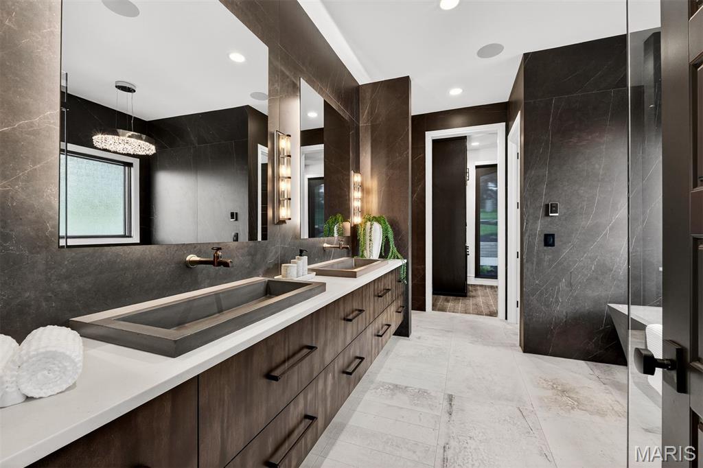 300 Ridgecrest Drive Chestnutridge, MO 65630 - Photo 19 of 69