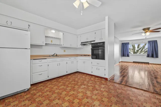 $250,000 | 1730 New Street, Union Grove, WI 53182