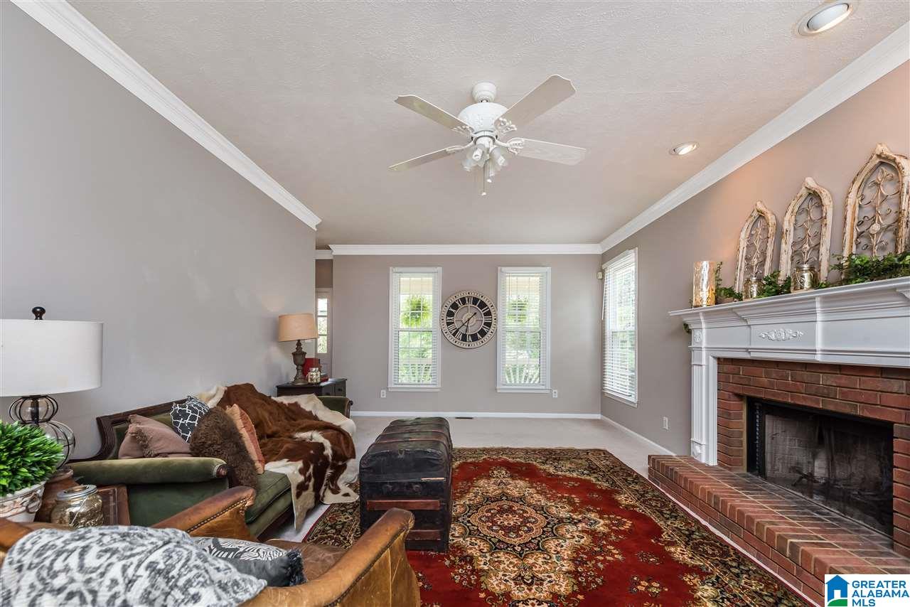 2412 Meadow Ridge Road Birmingham, AL 35242 - Photo 3 of 32