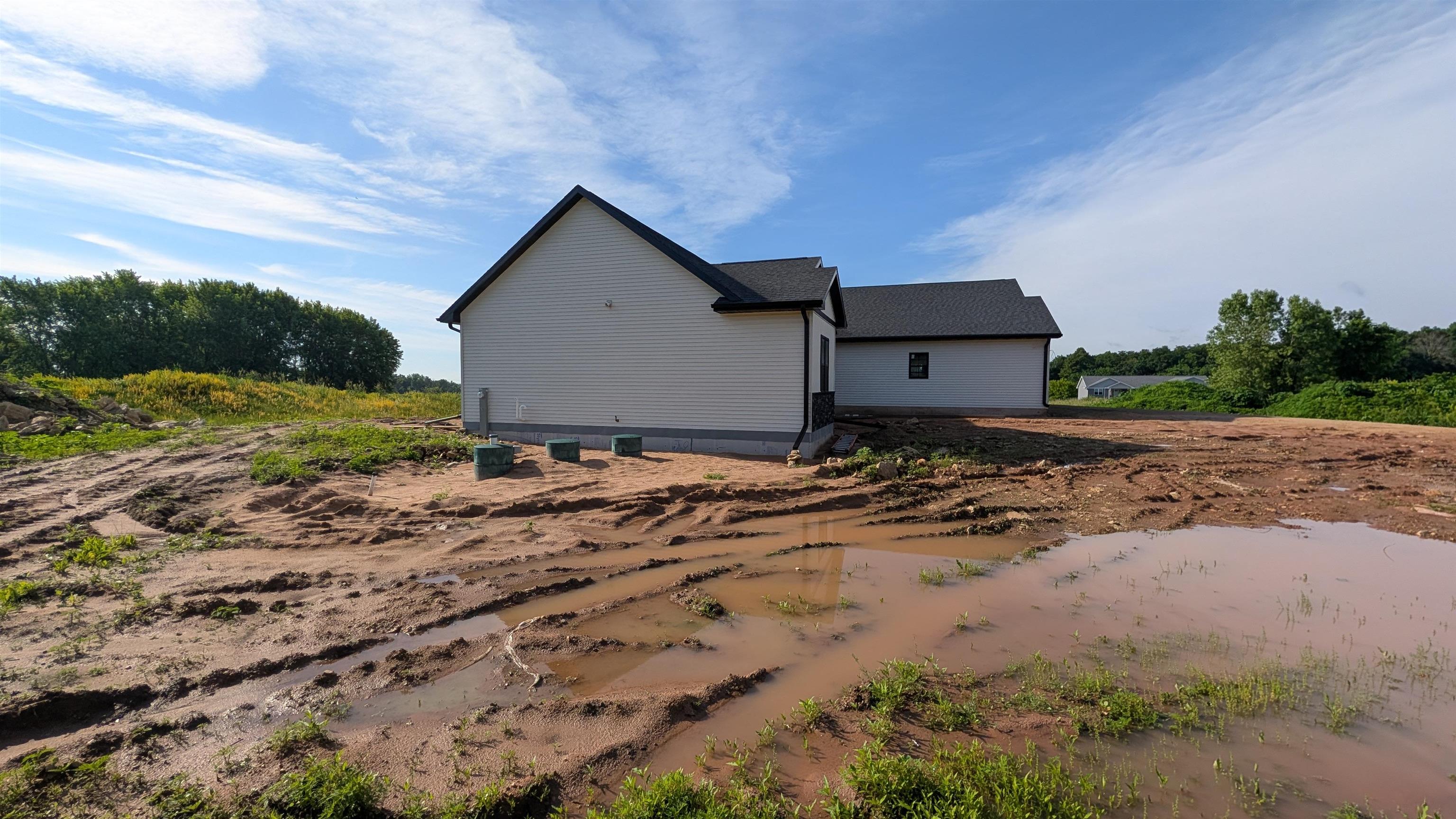 N2252 High Ridge Lane New London, WI 54961 - Photo 5 of 5