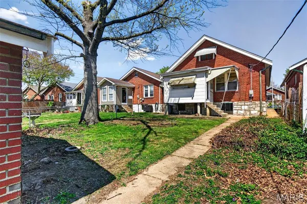 $289,900 | 4252 Gertrude Avenue, St. Louis, MO 63116