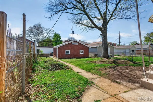 $289,900 | 4252 Gertrude Avenue, St. Louis, MO 63116