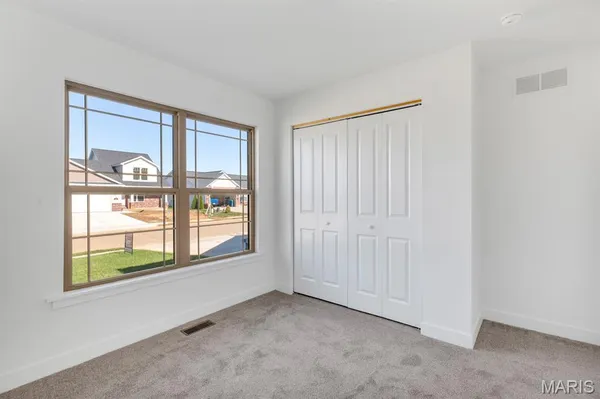 $387,500 | 206 Wrigley Field Drive, Bethalto, IL 62010