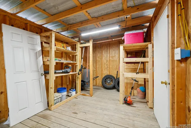 $285,000 | 636 Skyline Drive, Bandera, TX 78003