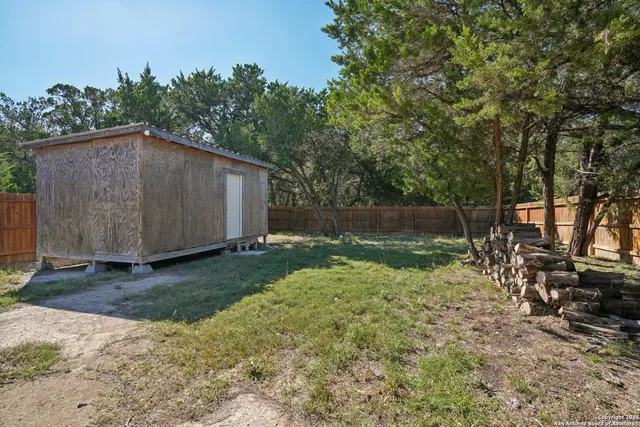 $285,000 | 636 Skyline Drive, Bandera, TX 78003