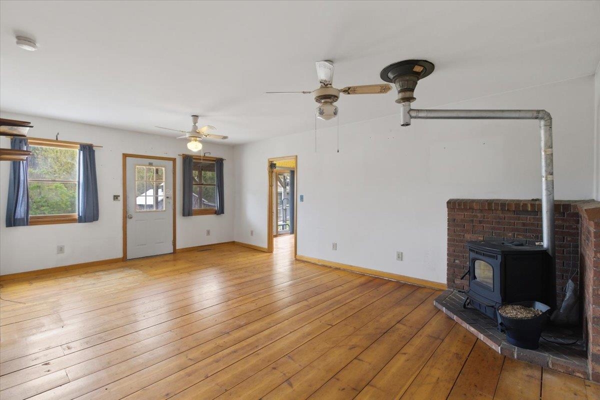 2154 Highway 7 Pownal, VT 05261 - Photo 6 of 42