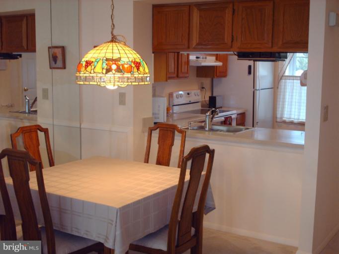 12505 Cross Ridge Way Germantown, MD 20874 - Photo 9 of 15 Interior (General)