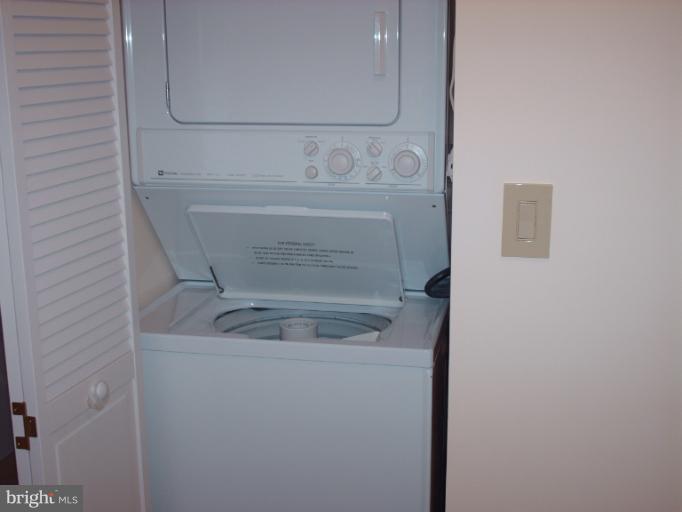 12505 Cross Ridge Way Germantown, MD 20874 - Photo 10 of 15 Interior (General)