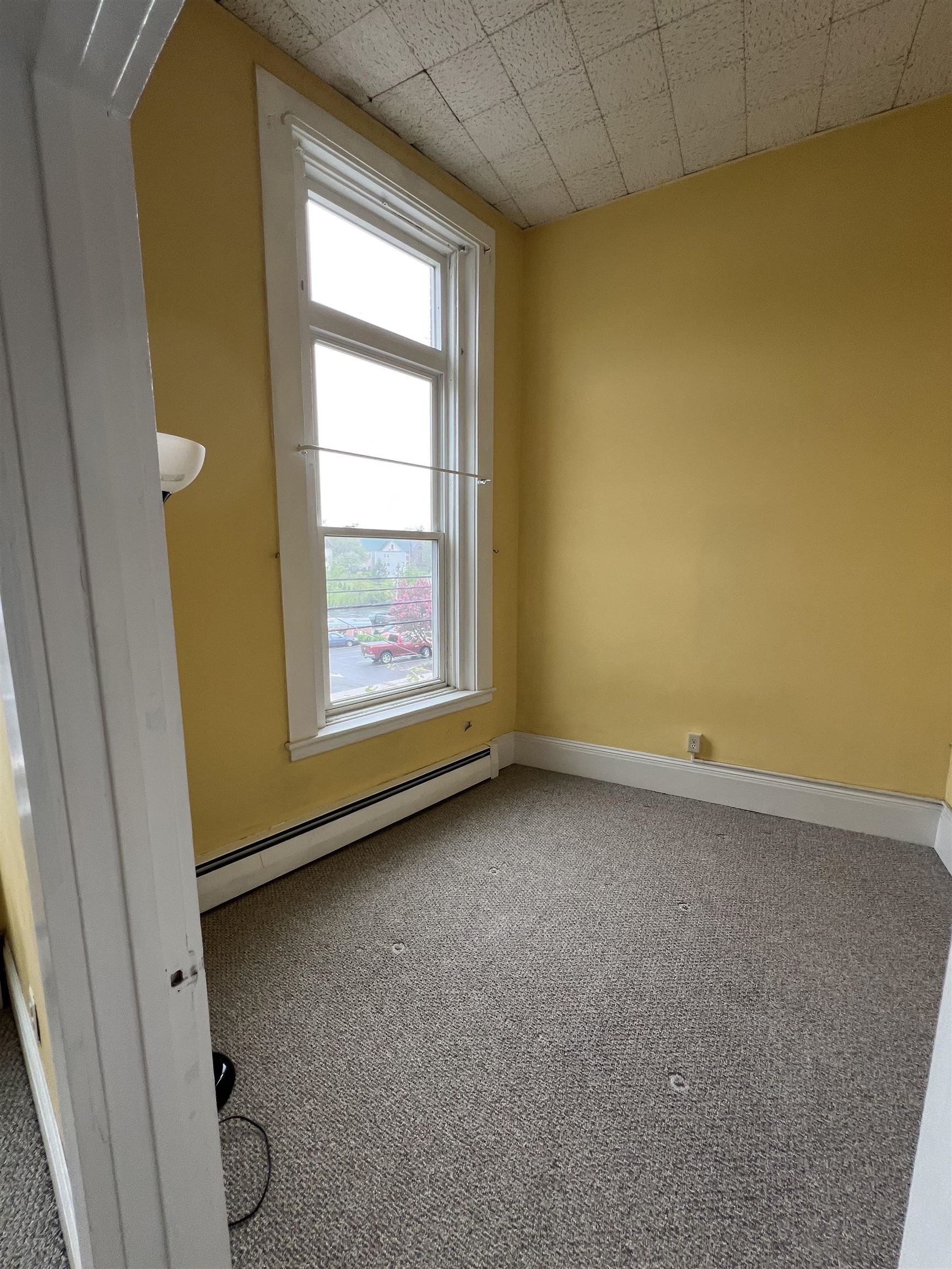 291 Main Street, Unit 1 Tilton, NH 03276 - Photo 3 of 6