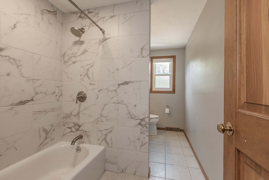 62 Harrington Road Framingham, MA 01701 - Photo 13 of 28 Gallery Image 13