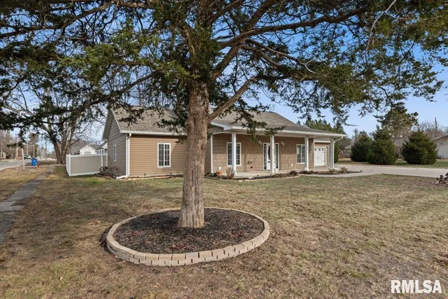 $269,900 | 401 East Progress Street, Ashland, IL 62612