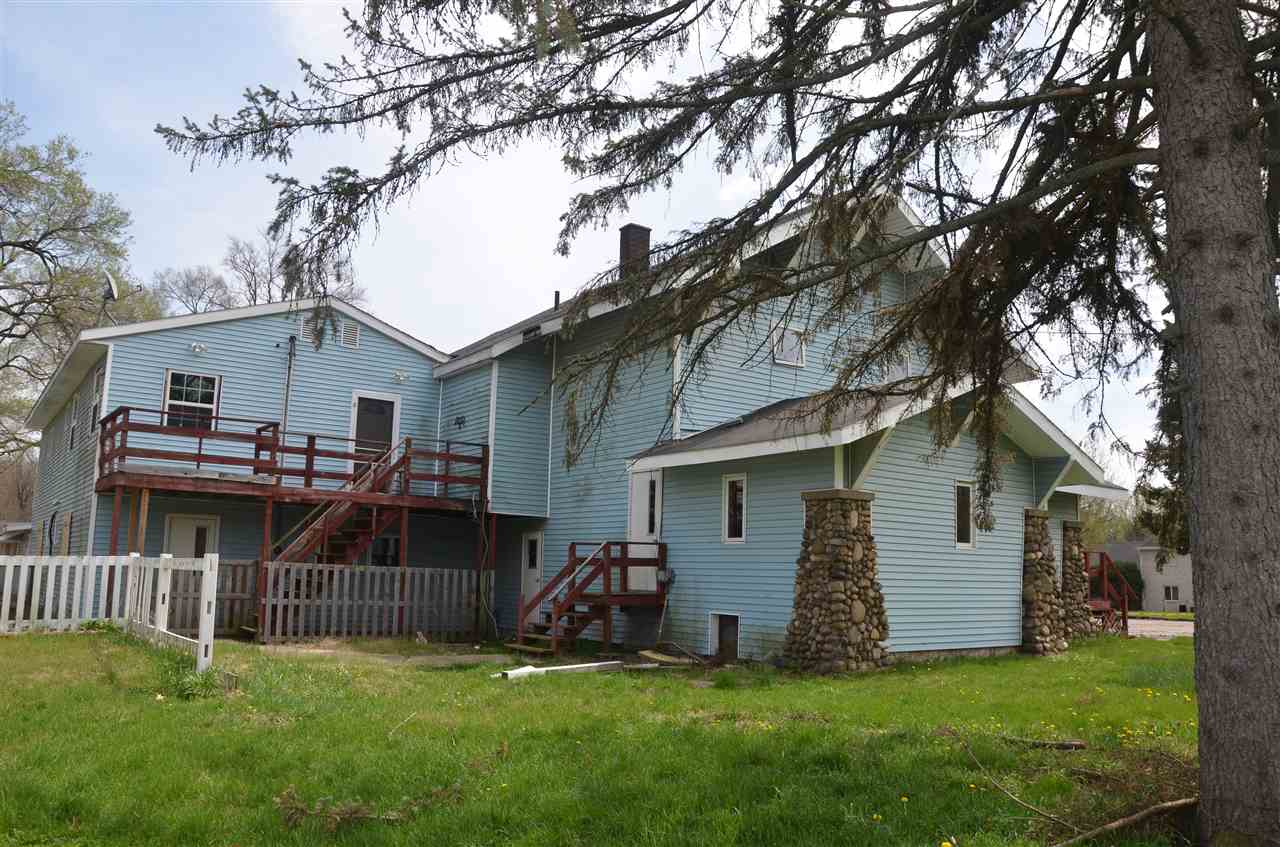 512 Hallie Road Elkhart, IN 46514 - Photo 2 of 22 Gallery Image 2