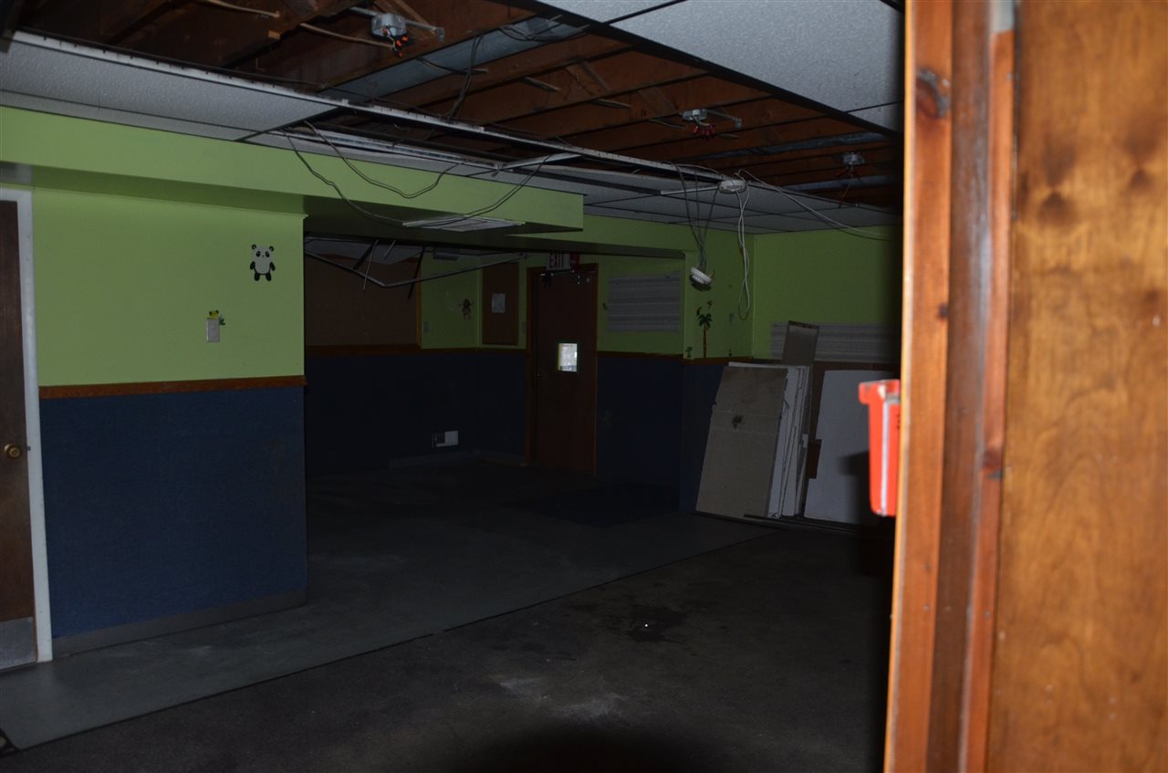 512 Hallie Road Elkhart, IN 46514 - Photo 20 of 22 Gallery Image 20