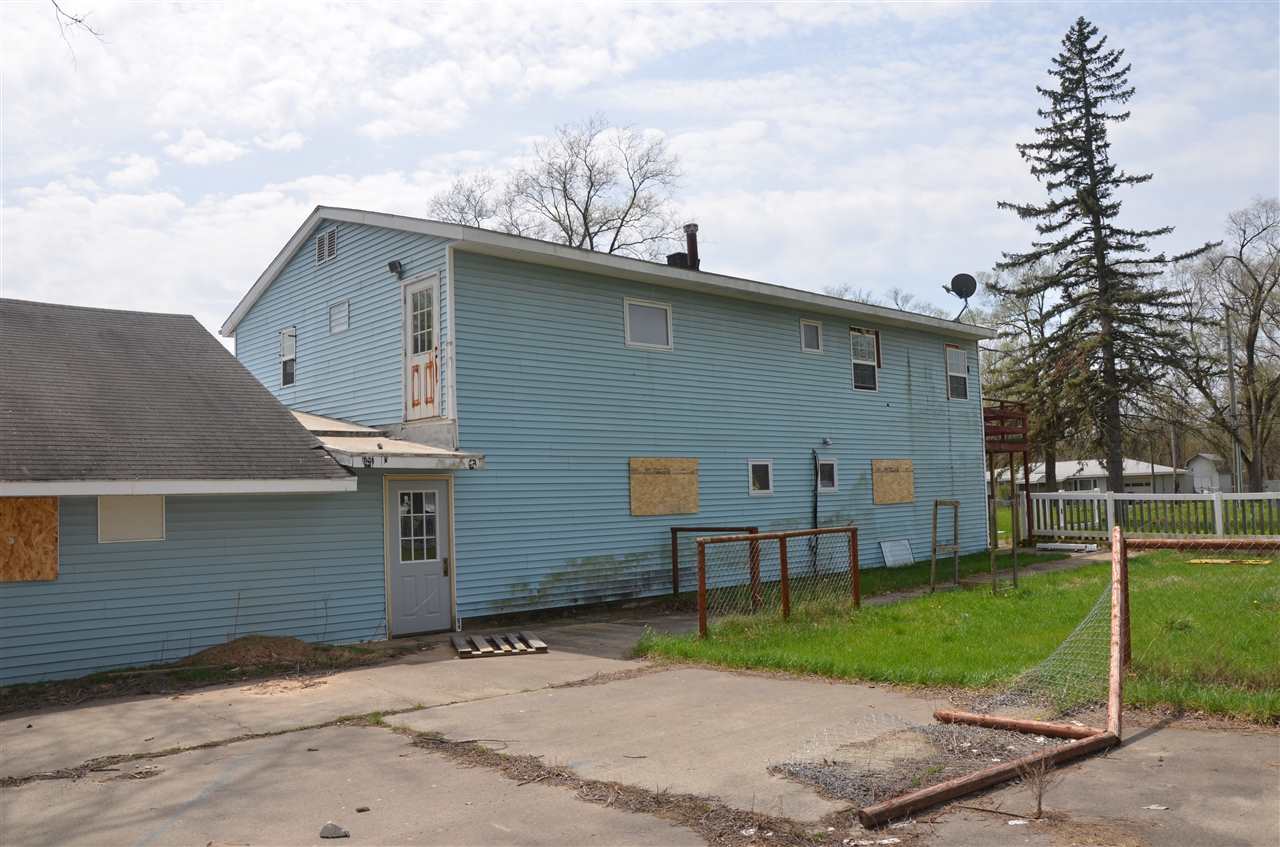 512 Hallie Road Elkhart, IN 46514 - Photo 4 of 22 Gallery Image 4