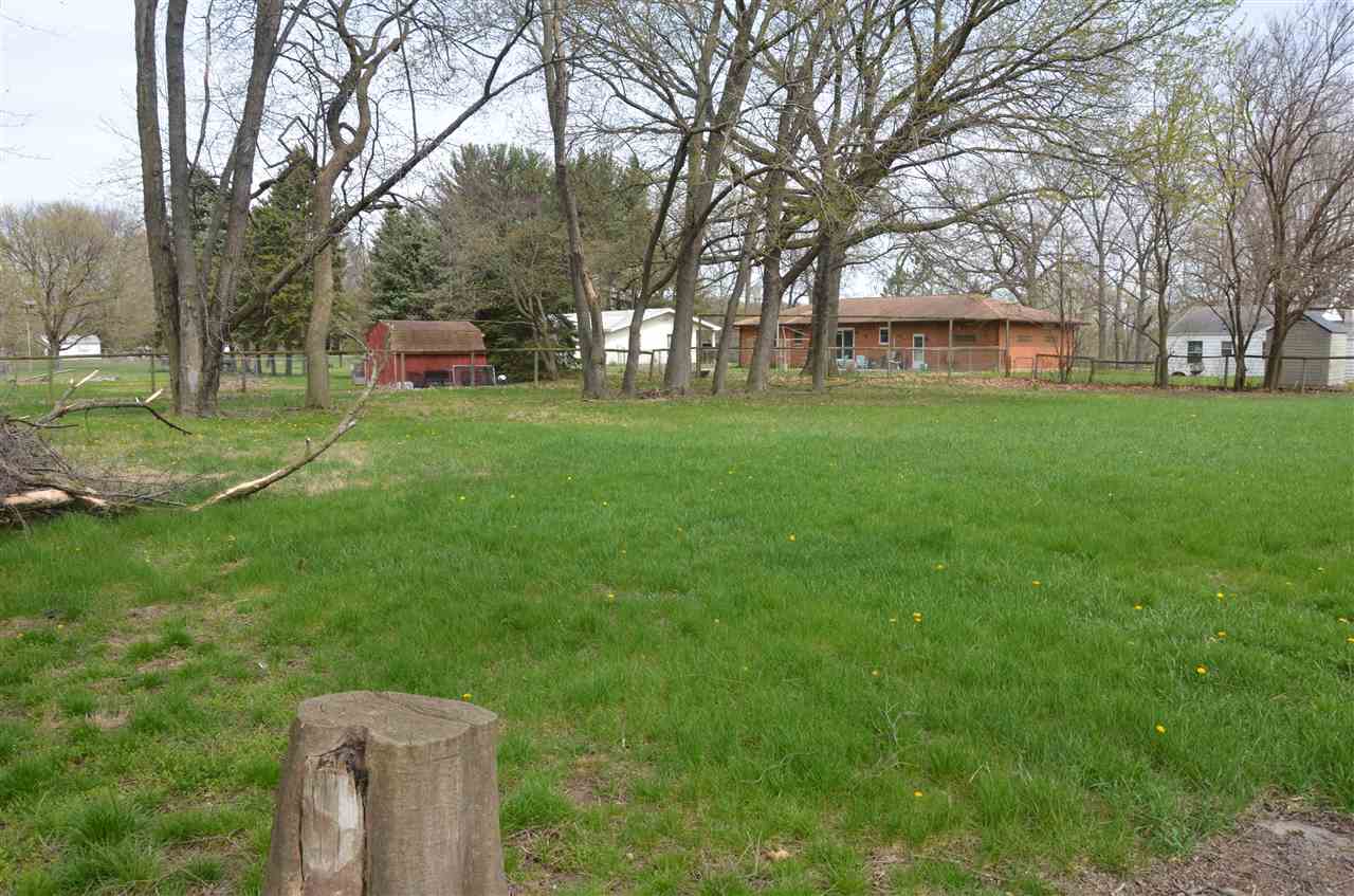 512 Hallie Road Elkhart, IN 46514 - Photo 6 of 22 Gallery Image 6