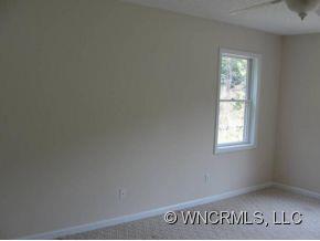 152 Weston Road Arden, NC 28704 - Photo 7 of 8 Gallery Image 7