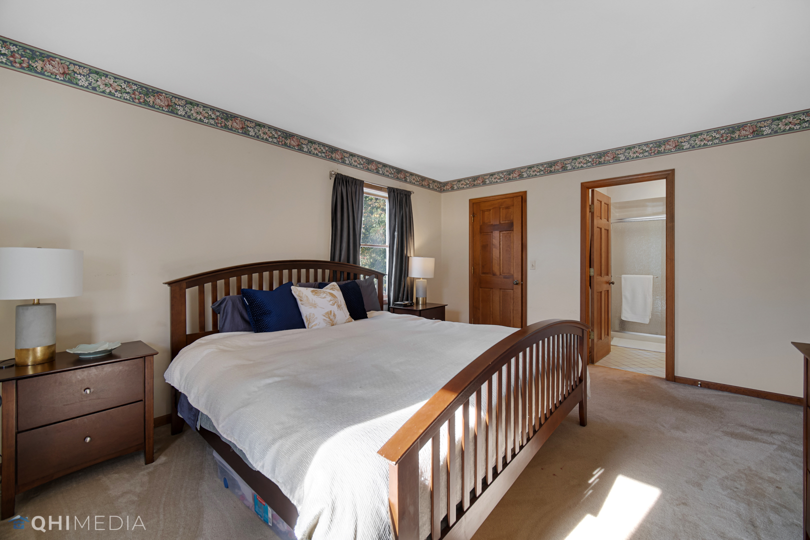2125 Forest Ridge Road St. Charles, IL 60174 - Photo 17 of 28 a bedroom with a bed and a window