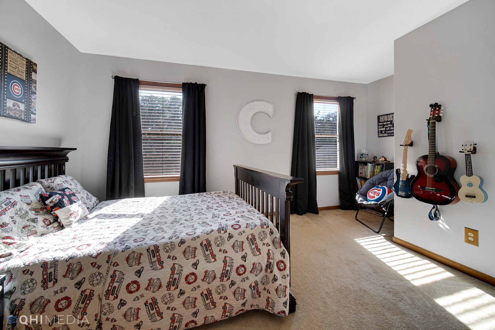 2125 Forest Ridge Road St. Charles, IL 60174 - Photo 19 of 28 a bedroom with a bed and a dresser