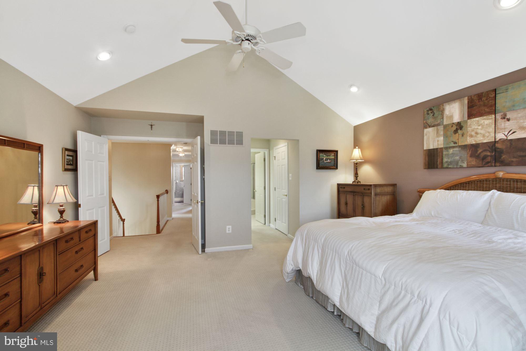 31 Eagle Road Phoenixville, PA 19460 - Photo 22 of 45 Owner's Suite
