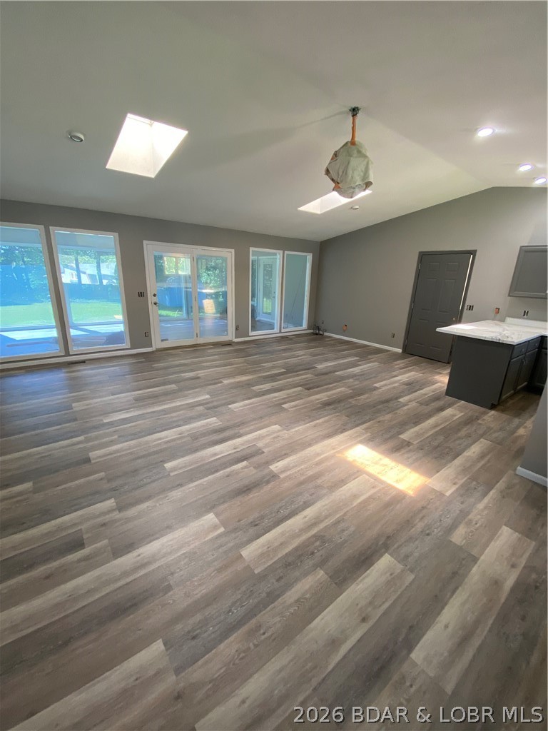304 Dunwurkin Road Laurie, MO 65037 - Photo 8 of 31