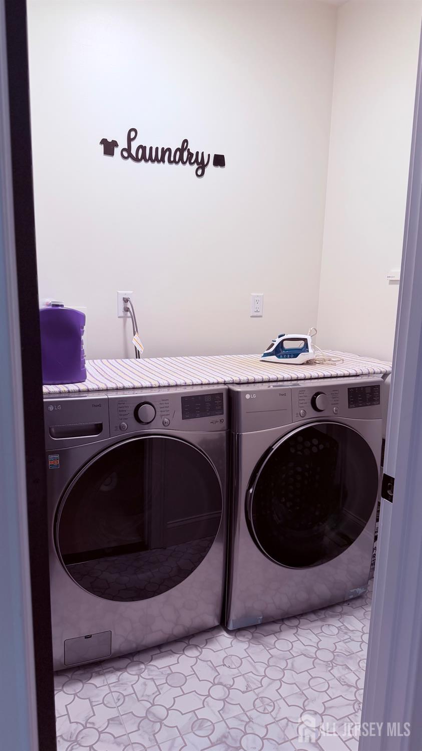 40 North Hill Road Colonia, NJ 07067 - Photo 12 of 45