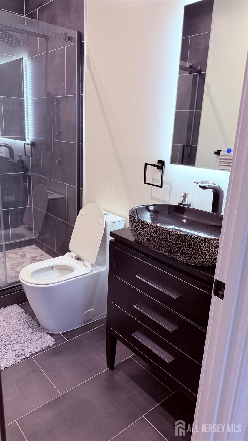 40 North Hill Road Colonia, NJ 07067 - Photo 14 of 45