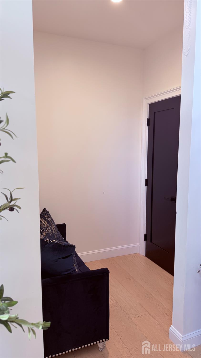 40 North Hill Road Colonia, NJ 07067 - Photo 38 of 45