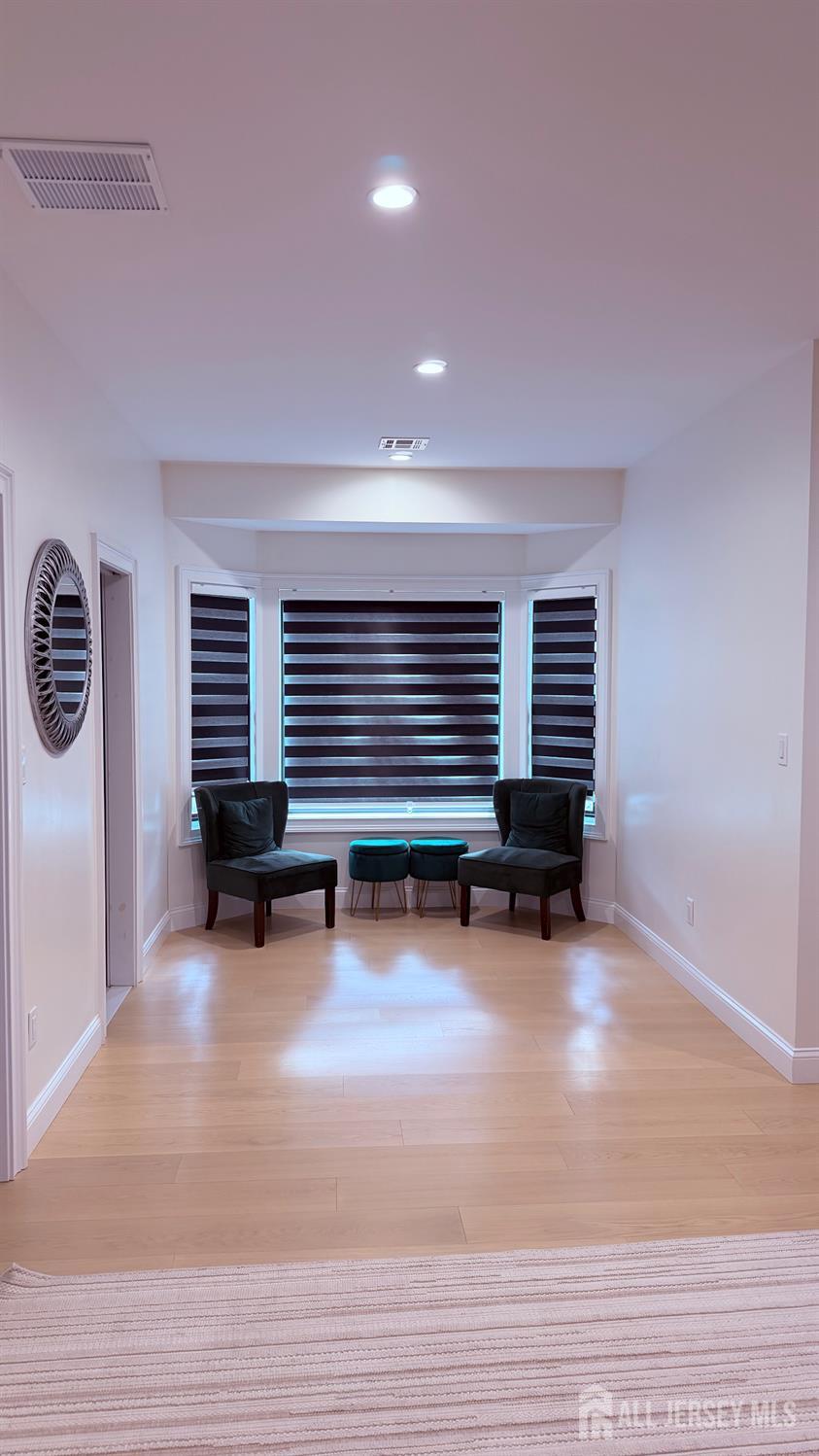 40 North Hill Road Colonia, NJ 07067 - Photo 4 of 45