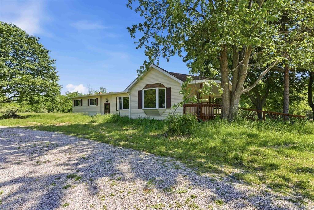 1777 West Pine River Road Breckenridge, MI 48615 - Photo 7 of 27