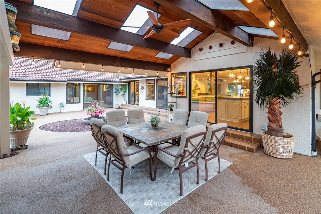 17107 Talbot Road Edmonds, WA 98026 - Photo 22 of 23 Gallery Image 22