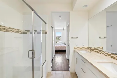 $1,899,000 | 2537 State Street, Carlsbad, CA 92008