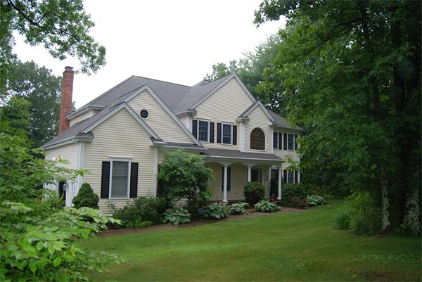2 Glen Road Hopkinton, MA 01748 - Photo 1 of 30 Gallery Image 1
