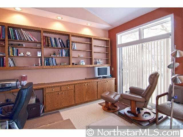 8463 Rice Lake Road Maple Grove, MN 55369 - Photo 9 of 11 Gallery Image 9