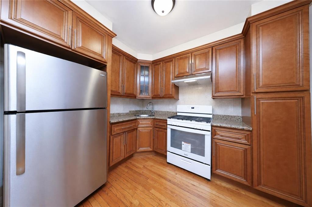 10 Bay Ridge Avenue Brooklyn, NY 11220 - Photo 14 of 31