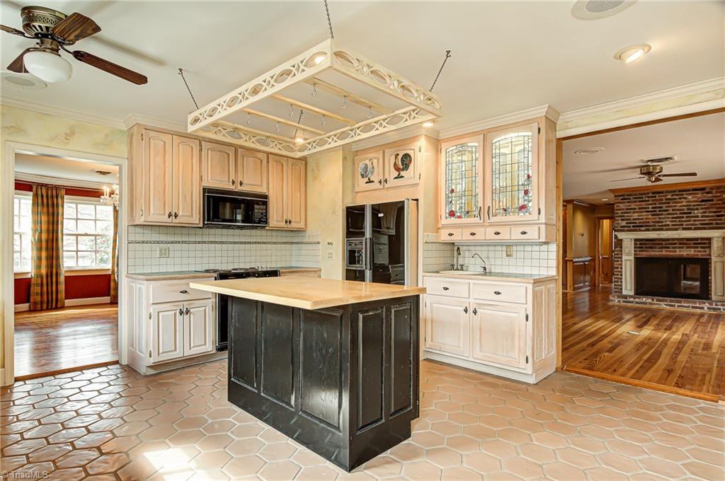 401 Friar Tuck Road Winston-Salem, NC 27104 - Photo 13 of 29 Gallery Image 13
