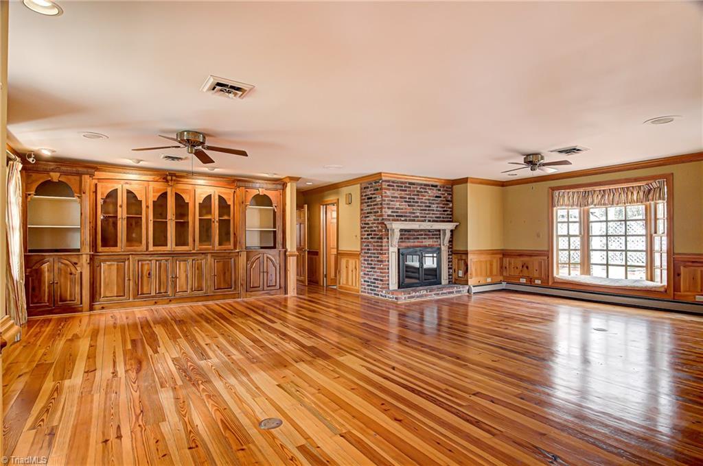 401 Friar Tuck Road Winston-Salem, NC 27104 - Photo 6 of 29 Gallery Image 6